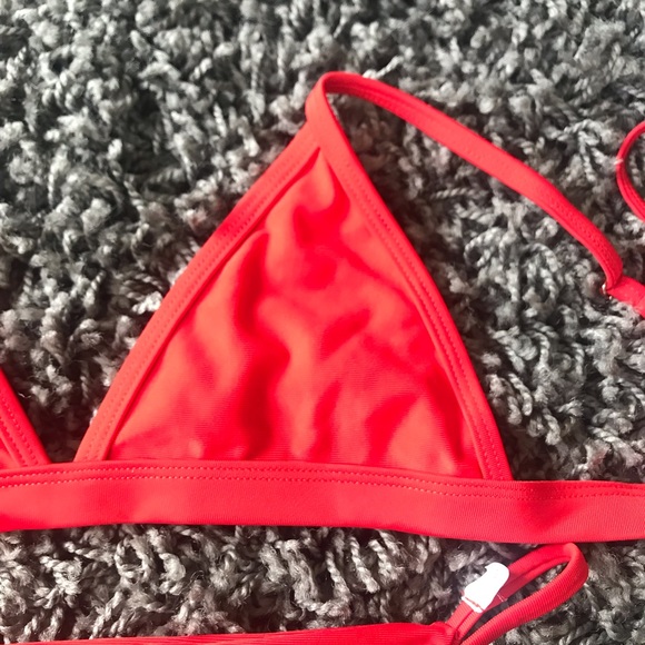 Red Bikini - Picture 2 of 3